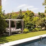 Villa De Charme Avec 5 Et Piscine Privee A Cavalaire-sur-Mer