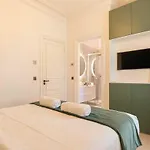 De Charme Avec 5 Et Piscine Privee A Villa Cavalaire-sur-Mer